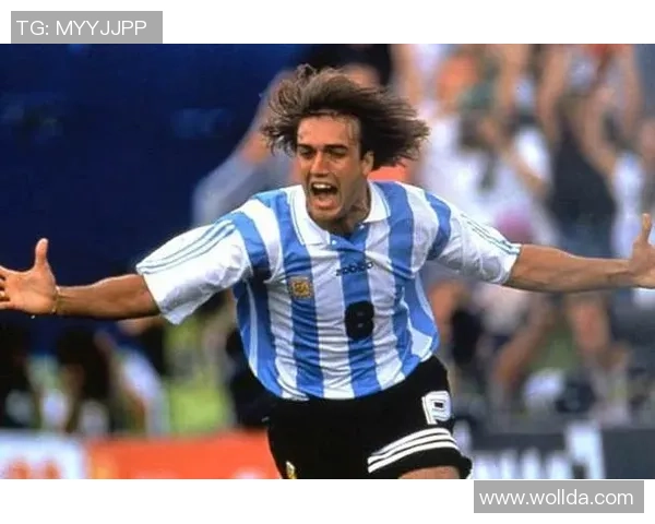 阿根廷足球传奇人物带领国家队走向辉煌的故事与影响